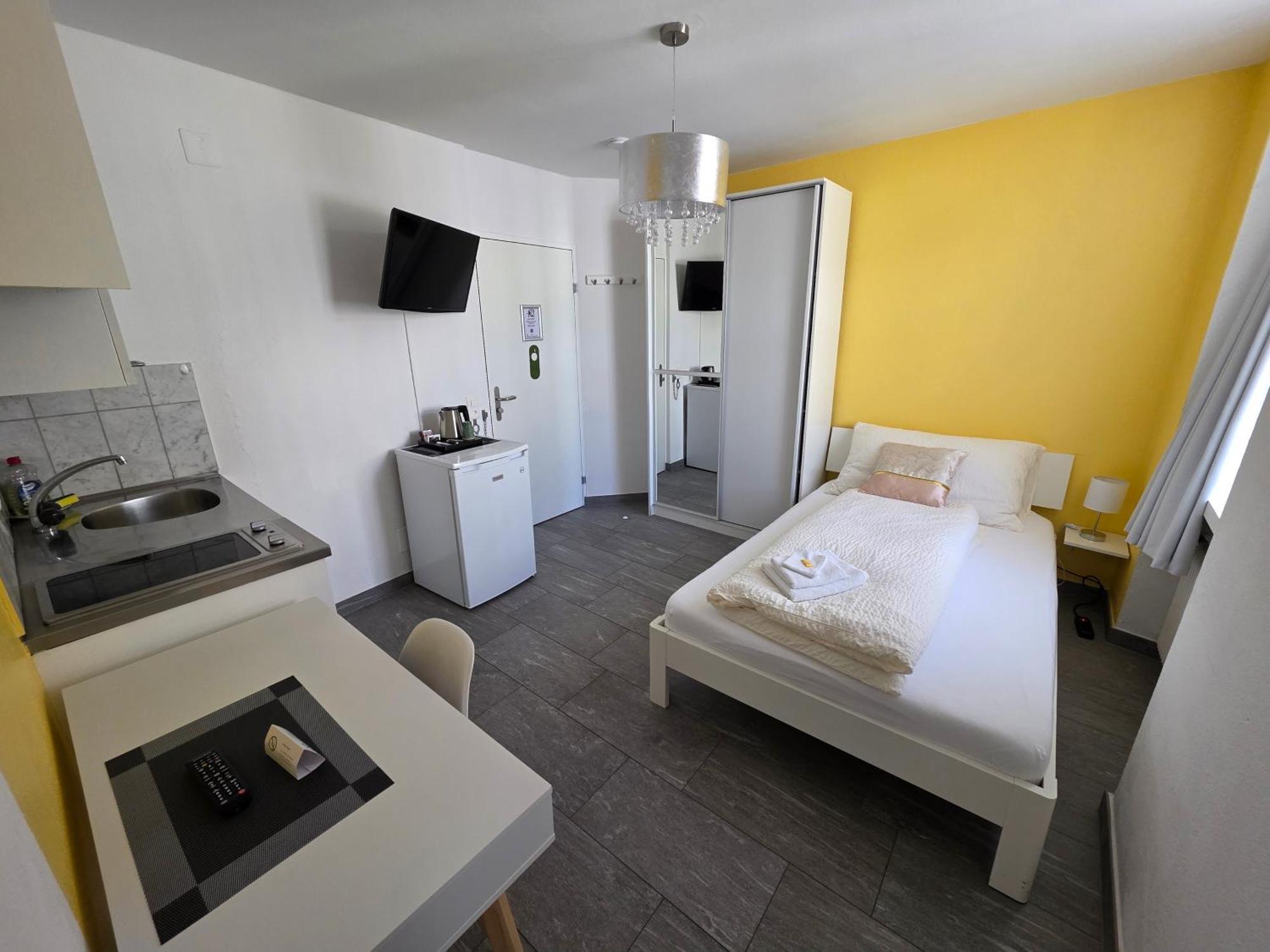 Hotel Surselva Кур Екстериор снимка