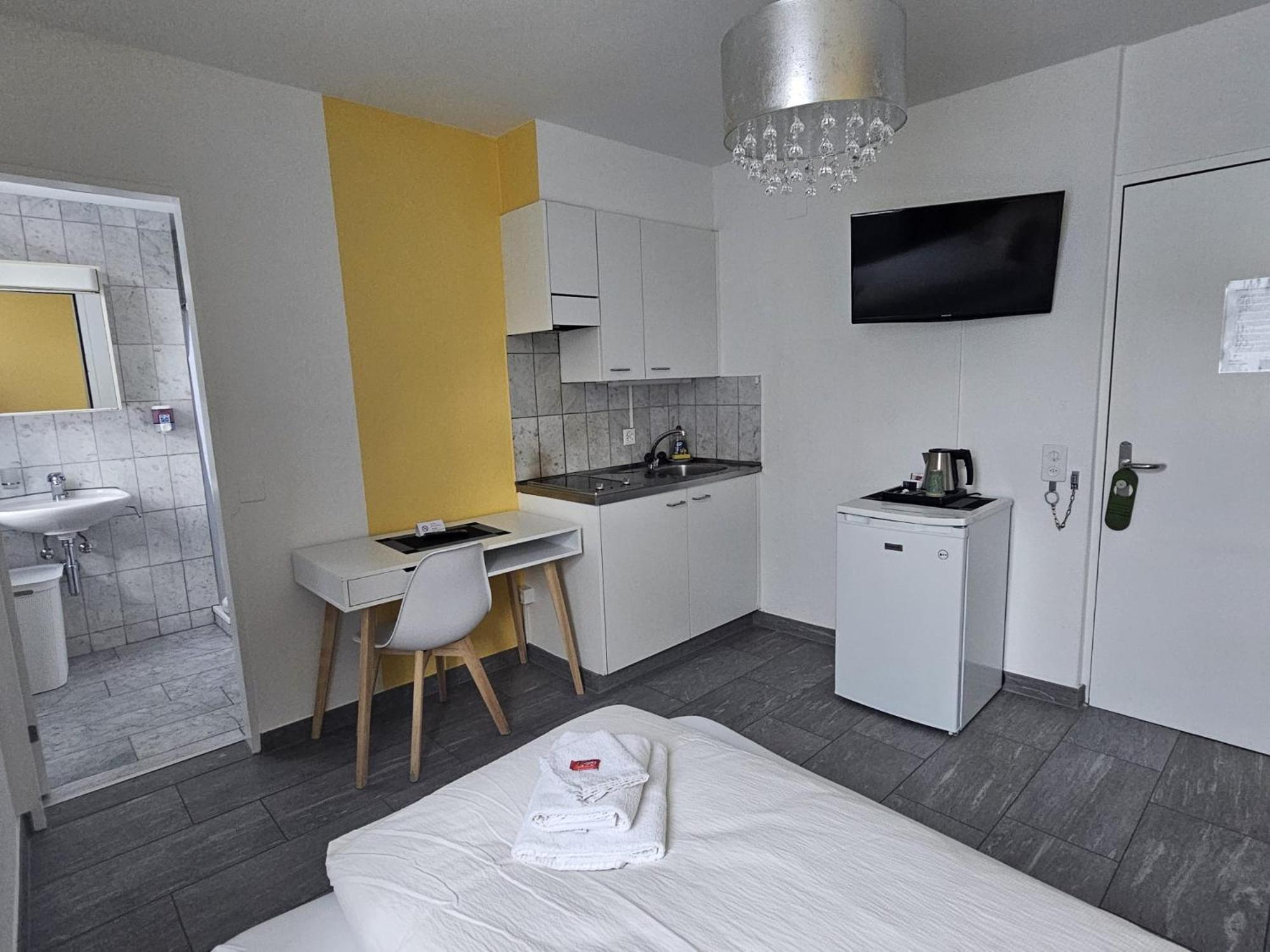 Hotel Surselva Кур Екстериор снимка
